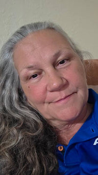 Lina T · 60 years old